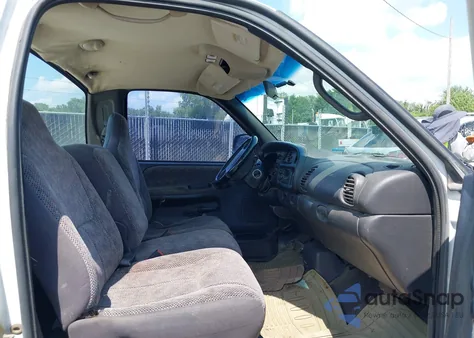 1998 Dodge Ram 1500 St из США, поврежденный, VIN 1B7HC16Y5WS670248